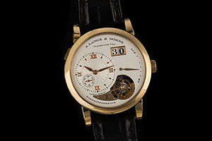 朗格手表回收，商家更钟爱月相表还是陀飞轮