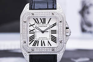 珠宝制造商出身的卡地亚山度士名牌手表回收价格能高达六折?