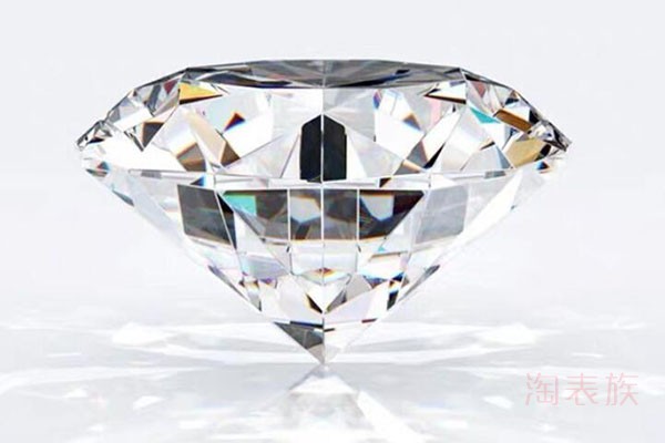 钻石回收多少钱，回收商家只看成色品相吗
