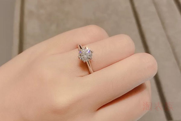 金750钻石戒指回收多少钱价