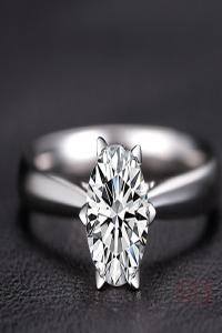 三万多的钻石戒指可以卖多少钱