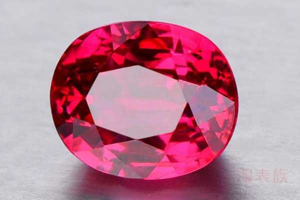 彩色宝石哪种最贵 彩色宝石价值受什么影响